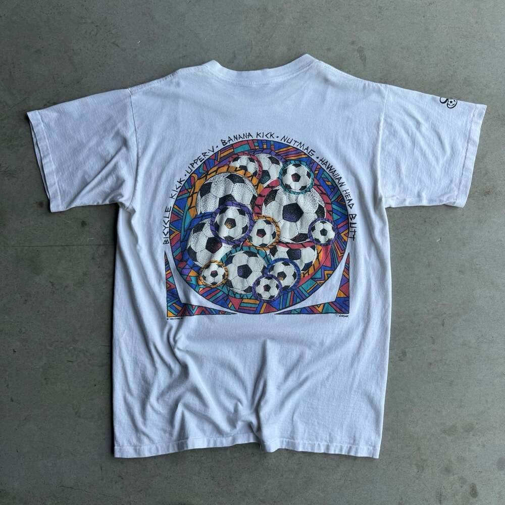 Vintage 1993 Soccer Futbol World Cup Graphic T-Shirt